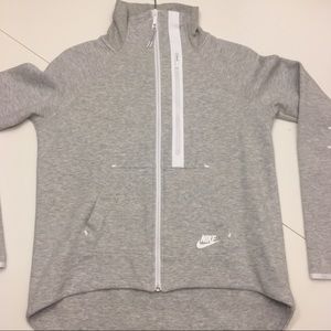 Nike Tech Fleece Zip Jacket Size M